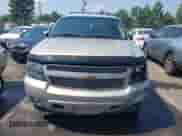2007 Chevrolet Suburban LT с VIN 3GNFC16027G260735, выставлен на аукционе IAAI как лот 42584003 с пробегом 177 628 миль миль и . История ставок и продаж доступна на DreamBid. Изображение 12.