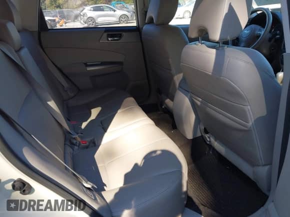 2011 Subaru Forester X Limited z VIN JF2SHAEC1BH755562, wystawiony jako IAAI lot #43359142 z przebiegiem 165 377 mil mil oraz . Historia ofert i sprzedaży dostępna na DreamBid. Obrazek 8.