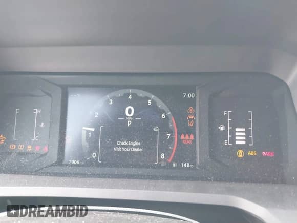 2024 Toyota Tacoma SR5 z VIN 3TMKB5FN0RM013747, wystawiony jako IAAI lot #41411768 z przebiegiem 7 906 mil mil oraz . Historia ofert i sprzedaży dostępna na DreamBid. Obrazek 7.