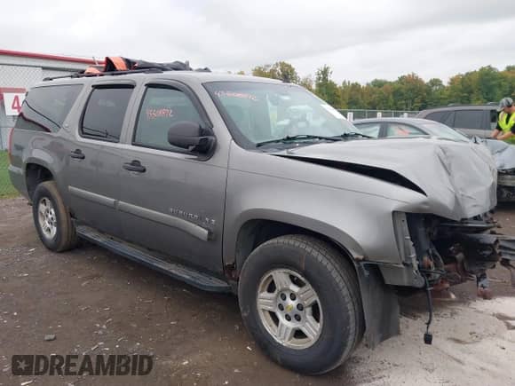 2007 Chevrolet Suburban LT с VIN 1GNFK16357J227045, выставлен на аукционе IAAI как лот 43308892 с пробегом 220 826 миль миль и . История ставок и продаж доступна на DreamBid. Изображение 1.
