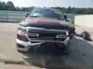 2019 Ram 1500 Laramie z VIN 1C6SRFDTXKN525165, wystawiony jako Copart lot #58856435 z przebiegiem 86 005 mil mil oraz Szkoda całkowita • Salvage title. Historia ofert i sprzedaży dostępna na DreamBid. Obrazek 5.