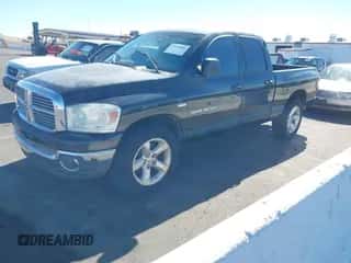 2007 Dodge 1500 SLT с VIN 1D7HA18247S158065, выставлен на аукционе IAAI как лот 43570882 с пробегом 128 039 миль миль и . История ставок и продаж доступна на DreamBid. Изображение 2.