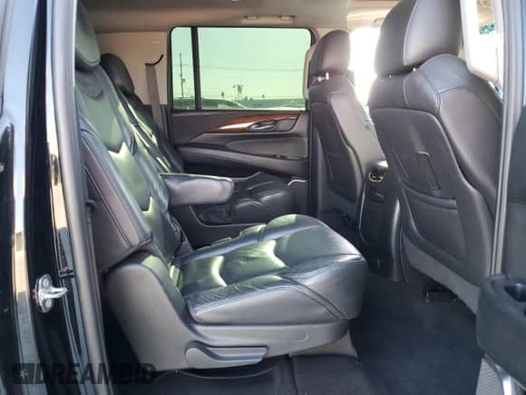 2018 Cadillac Escalade ESV Luxury с VIN 1GYS3HKJ1JR162022, выставлен на аукционе Copart как лот 47144545 с пробегом 181 937 миль миль и Чистый • Clean title. История ставок и продаж доступна на DreamBid. Изображение 11.