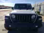 2022 Jeep Wrangler Unlimited Sport S с VIN 1C4HJXDN7NW183867, выставлен на аукционе Copart как лот 81642054 с пробегом 73 203 миль миль и Списание • Salvage title. История ставок и продаж доступна на DreamBid. Изображение 5.