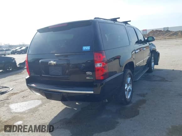 2011 Chevrolet Suburban LTZ с VIN 1GNSCKE03BR117338, выставлен на аукционе IAAI как лот 41878479 с пробегом 182 327 миль миль и . История ставок и продаж доступна на DreamBid. Изображение 4.