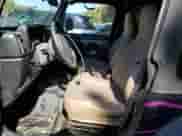 2000 Jeep Wrangler SE with VIN 1J4FA29P8YP784721, listed as a Copart auction lot 82079075 with 157,084 mi miles and Clean title. Bid and sale history available at DreamBid. Image 7.