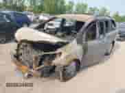 2013 Toyota Sienna LE z VIN 5TDJK3DC3DS061379, wystawiony jako IAAI lot #42380482 z przebiegiem Nie podano mil oraz . Historia ofert i sprzedaży dostępna na DreamBid. Obrazek 2.