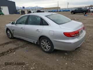 2011 Hyundai Azera Limited z VIN KMHFC4DF2BA539526, wystawiony jako Copart lot #86614414 z przebiegiem 178 136 mil mil oraz Szkoda całkowita • Salvage title. Historia ofert i sprzedaży dostępna na DreamBid. Obrazek 2.