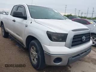 2008 Toyota Tundra z VIN 5TFRT54128X019814, wystawiony jako IAAI lot #42401506 z przebiegiem 274 873 mil mil oraz . Historia ofert i sprzedaży dostępna na DreamBid. Obrazek 1.