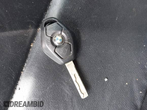 2003 BMW Z4 3.0i with VIN 4USBT53443LT24013, listed as a IAAI auction lot 42710062 with Not provided miles and . Bid and sale history available at DreamBid. Image 11.