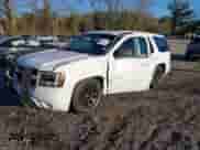 2007 Chevrolet Tahoe LS с VIN 1GNFC13J37R204879, выставлен на аукционе IAAI как лот 41286163 с пробегом Не указан миль и . История ставок и продаж доступна на DreamBid. Изображение 2.