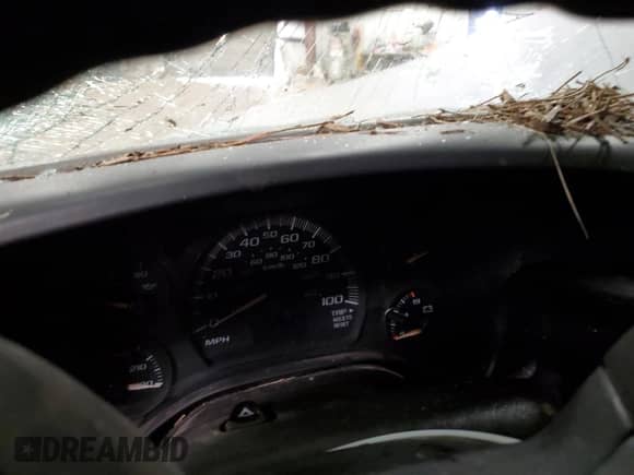 2006 Chevrolet Express Cargo с VIN 1GCFG15X861262157, выставлен на аукционе Copart как лот 45091625 с пробегом Не указан миль и Списание • Salvage title. История ставок и продаж доступна на DreamBid. Изображение 9.