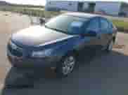 2013 Chevrolet Cruze LS с VIN 1G1PA5SH9D7191225, выставлен на аукционе IAAI как лот 43358726 с пробегом 231 509 миль миль и . История ставок и продаж доступна на DreamBid. Изображение 2.