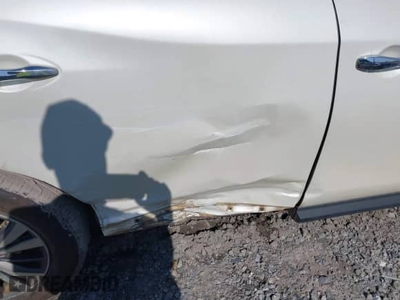 2017 Nissan Pathfinder Platinum с VIN 5N1DR2MN9HC601874, выставлен на аукционе IAAI как лот 42275736 с пробегом 169 467 миль миль и . История ставок и продаж доступна на DreamBid. Изображение 6.