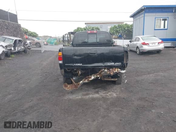 2001 Toyota Tundra Limited z VIN 5TBBT48131S129314, wystawiony jako IAAI lot #42419214 z przebiegiem 169 024 mil mil oraz . Historia ofert i sprzedaży dostępna na DreamBid. Obrazek 6.