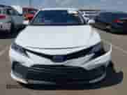 2022 Toyota Camry Hybrid LE with VIN 4T1C31AK8NU594181, listed as a IAAI auction lot 42666278 with 35,921 mi miles and . Bid and sale history available at DreamBid. Image 12.