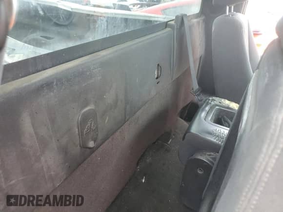 2007 GMC Sierra 1500 Work Truck с VIN 1GTEC14C67Z583865, выставлен на аукционе Copart как лот 54379175 с пробегом 283 321 миль миль и Чистый • Clean title. История ставок и продаж доступна на DreamBid. Изображение 10.