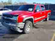 2003 Chevrolet Silverado 1500HD LS z VIN 1GCGK13U93F215987, wystawiony jako IAAI lot #41032912 z przebiegiem 304 110 mil mil oraz . Historia ofert i sprzedaży dostępna na DreamBid. Obrazek 2.