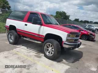 1994 Chevrolet Blazer с VIN 1GNEK18K2RJ362275, выставлен на аукционе IAAI как лот 43018684 с пробегом 205 050 миль миль и . История ставок и продаж доступна на DreamBid. Изображение 1.