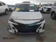 2018 Toyota Prius Plus z VIN JTDKARFP0J3084142, wystawiony jako IAAI lot #41936736 z przebiegiem 50 699 mil mil oraz . Historia ofert i sprzedaży dostępna na DreamBid. Obrazek 12.
