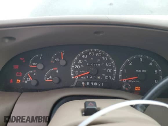 1998 Ford F-150 with VIN 1FTZX17W7WNC41116, listed as a Copart auction lot 67186234 with 210,889 mi miles and Clean title. Bid and sale history available at DreamBid. Image 9.