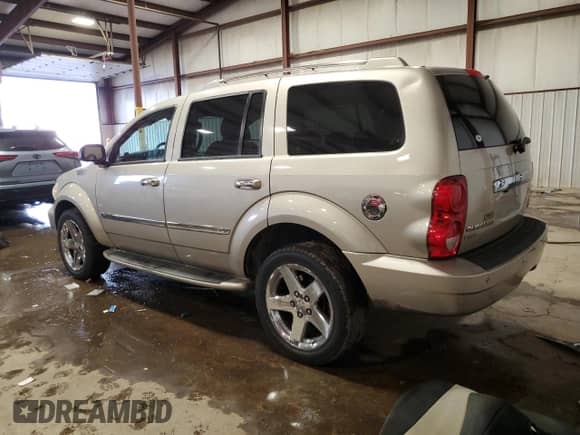 2008 Dodge Durango Limited with VIN 1D8HB58268F105846, listed as a Copart auction lot 88126065 with 173,973 mi miles and Salvage title. Bid and sale history available at DreamBid. Image 2.