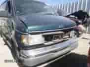 1999 Ford Econoline Cargo z VIN 1FDRE14W5XHC18732, wystawiony jako Copart lot #53006945 z przebiegiem 300 748 mil mil oraz Nie do naprawy • Non repairable. Historia ofert i sprzedaży dostępna na DreamBid. Obrazek 5.