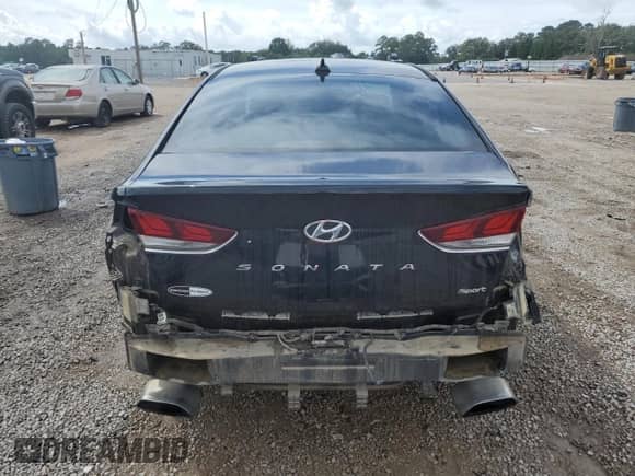 2018 Hyundai Sonata SEL with VIN 5NPE34AF8JH596633, listed as a Copart auction lot 81712075 with 113,091 mi miles and Salvage title. Bid and sale history available at DreamBid. Image 6.
