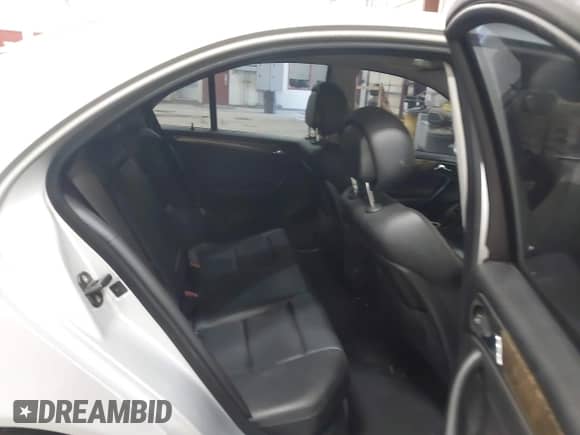 2007 Mercedes-Benz C 230 Sport with VIN WDBRF52H67F859122, listed as a IAAI auction lot 42916389 with 157,115 mi miles and . Bid and sale history available at DreamBid. Image 8.