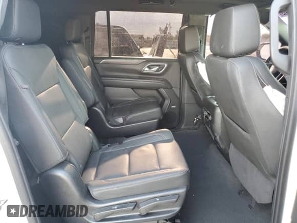 2022 Chevrolet Suburban Z71 с VIN 1GNSKDKD4NR318840, выставлен на аукционе Copart как лот 71720405 с пробегом 55 804 миль миль и Списание • Salvage title. История ставок и продаж доступна на DreamBid. Изображение 10.