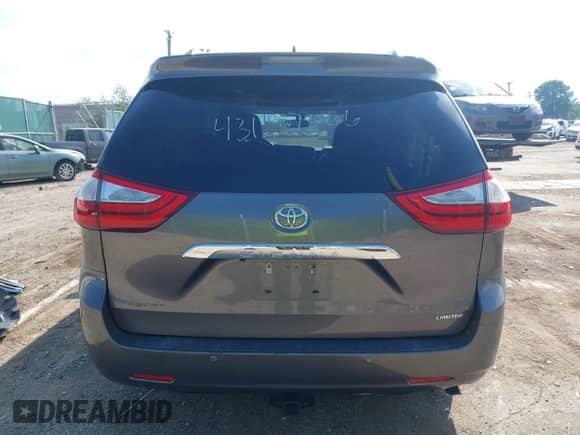 2016 Toyota Sienna XLE with VIN 5TDYK3DCXGS715250, listed as a IAAI auction lot 43197066 with 161,887 mi miles and . Bid and sale history available at DreamBid. Image 16.