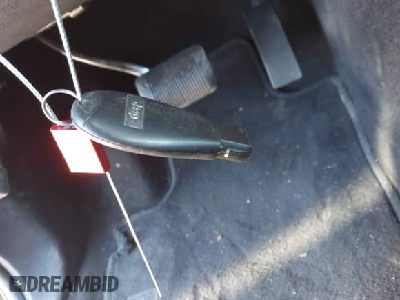 2013 Jeep Grand Cherokee Limited z VIN 1C4RJFBT8DC657129, wystawiony jako IAAI lot #43372561 z przebiegiem 157 836 mil mil oraz . Historia ofert i sprzedaży dostępna na DreamBid. Obrazek 11.