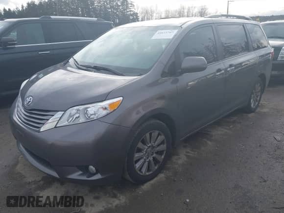 2017 Toyota Sienna XLE with VIN 5TDDZ3DC4HS160419, listed as a IAAI auction lot 41633767 with 84,888 mi miles and . Bid and sale history available at DreamBid. Image 17.