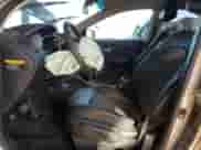 2013 Hyundai Tucson Limited с VIN KM8JU3ACXDU768694, выставлен на аукционе Copart как лот 81956975 с пробегом 140 340 миль миль и Списание • Salvage title. История ставок и продаж доступна на DreamBid. Изображение 7.