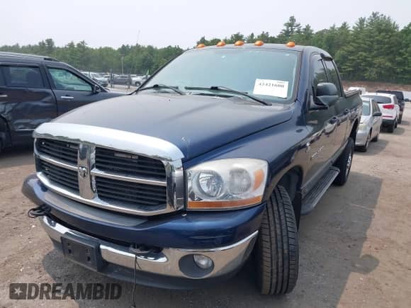 2006 Dodge 2500 SLT with VIN 3D7KS28C96G123299, listed as a IAAI auction lot 42421600 with 90,232 mi miles and . Bid and sale history available at DreamBid. Image 2.
