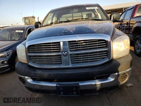 2008 Dodge RAM with VIN 3D3KS28D98G186268, listed as a Copart auction lot 72557024 with 171,425 mi miles and Clean title. Bid and sale history available at DreamBid. Image 5.