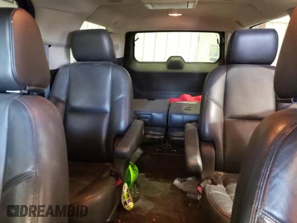 2012 Cadillac Escalade ESV Luxury с VIN 1GYS3HEF7CR218331, выставлен на аукционе Copart как лот 56408695 с пробегом 169 077 миль миль и Списание • Salvage title. История ставок и продаж доступна на DreamBid. Изображение 10.