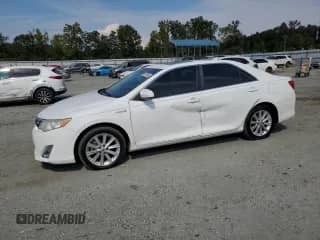 2014 Toyota Camry LE with VIN 4T1BD1FK7EU098306, listed as a Copart auction lot 80736935 with 176,505 mi miles and Clean title. Bid and sale history available at DreamBid. Image 1.