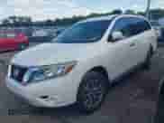 2013 Nissan Pathfinder SL with VIN 5N1AR2MN8DC634202, listed as a IAAI auction lot 42333625 with 183,994 mi miles and . Bid and sale history available at DreamBid. Image 2.