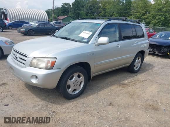 2005 Toyota Highlander with VIN JTEEP21A650071226, listed as a IAAI auction lot 42846808 with 182,698 mi miles and . Bid and sale history available at DreamBid. Image 17.
