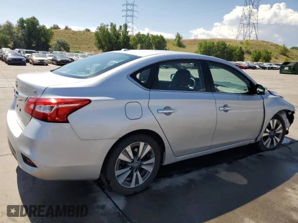 2017 Nissan Sentra SR с VIN 3N1AB7AP1HY399606, выставлен на аукционе Copart как лот 64487515 с пробегом 111 426 миль миль и Списание • Salvage title. История ставок и продаж доступна на DreamBid. Изображение 3.