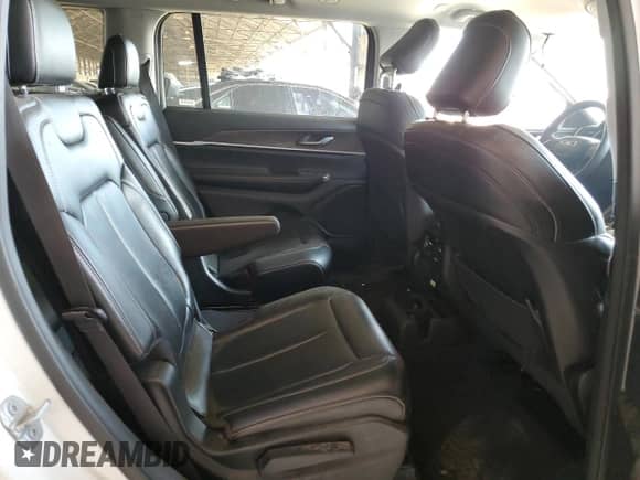 2023 Jeep Grand Cherokee Limited with VIN 1C4RJKBG2P8806573, listed as a Copart auction lot 85661095 with Not provided miles and Salvage title. Bid and sale history available at DreamBid. Image 11.