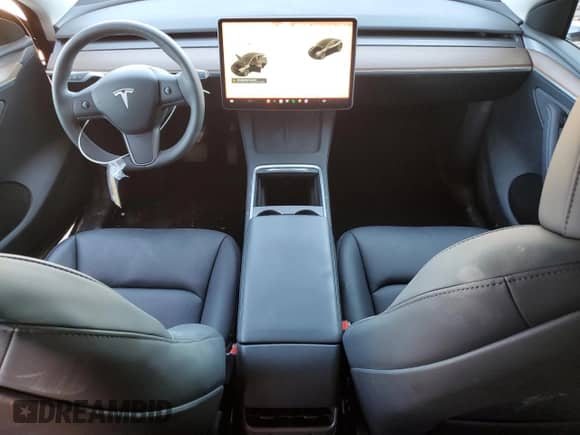 2024 Tesla Model Y с VIN 7SAYGDED1RF198302, выставлен на аукционе Copart как лот 83856115 с пробегом 12 875 миль миль и Списание • Salvage title. История ставок и продаж доступна на DreamBid. Изображение 8.