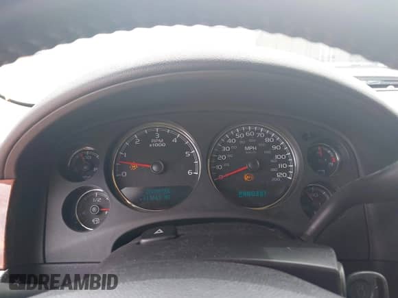 2007 Chevrolet Tahoe LTZ с VIN 1GNFC13J47J336516, выставлен на аукционе IAAI как лот 42545424 с пробегом 211 669 миль миль и . История ставок и продаж доступна на DreamBid. Изображение 7.