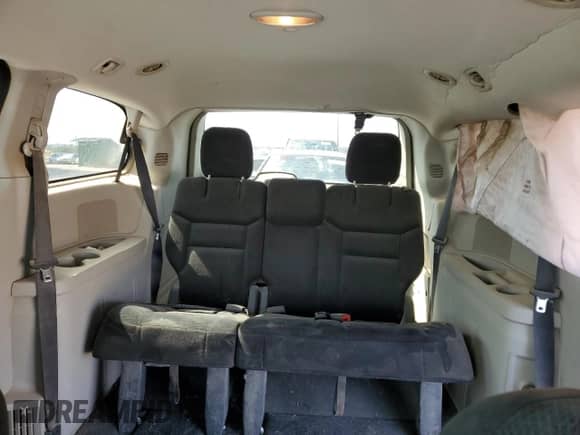 2016 Dodge Grand Caravan American Value with VIN 2C4RDGBG8GR204687, listed as a Copart auction lot 70213165 with 177,782 mi miles and Salvage title. Bid and sale history available at DreamBid. Image 10.