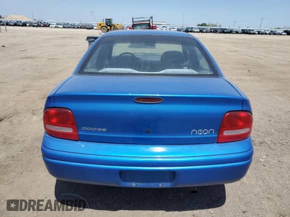 1998 Dodge Neon Competition with VIN 1B3ES47C0WD724345, listed as a Copart auction lot 55983955 with 139,259 mi miles and Salvage title. Bid and sale history available at DreamBid. Image 6.