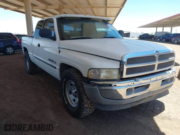 2001 Dodge 1500 with VIN 3B7HC13Y11M522202, listed as a IAAI auction lot 42575896 with 293,924 mi miles and . Bid and sale history available at DreamBid. Image 1.