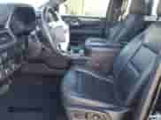 2021 Chevrolet Tahoe RST z VIN 1GNSCRKD0MR421195, wystawiony jako Copart lot #45782155 z przebiegiem 72 460 mil mil oraz Szkoda całkowita • Salvage title. Historia ofert i sprzedaży dostępna na DreamBid. Obrazek 7.