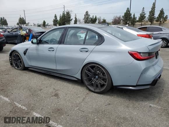 2021 BMW M3 с VIN WBS53AY04MFL48595, выставлен на аукционе Copart как лот 62152185 с пробегом 25 200 миль миль и Списание • Salvage title. История ставок и продаж доступна на DreamBid. Изображение 2.