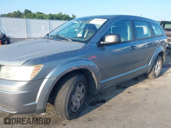 2009 Dodge Journey SE с VIN 3D4GG47B69T545969, выставлен на аукционе IAAI как лот 42931958 с пробегом 175 716 миль миль и . История ставок и продаж доступна на DreamBid. Изображение 6.
